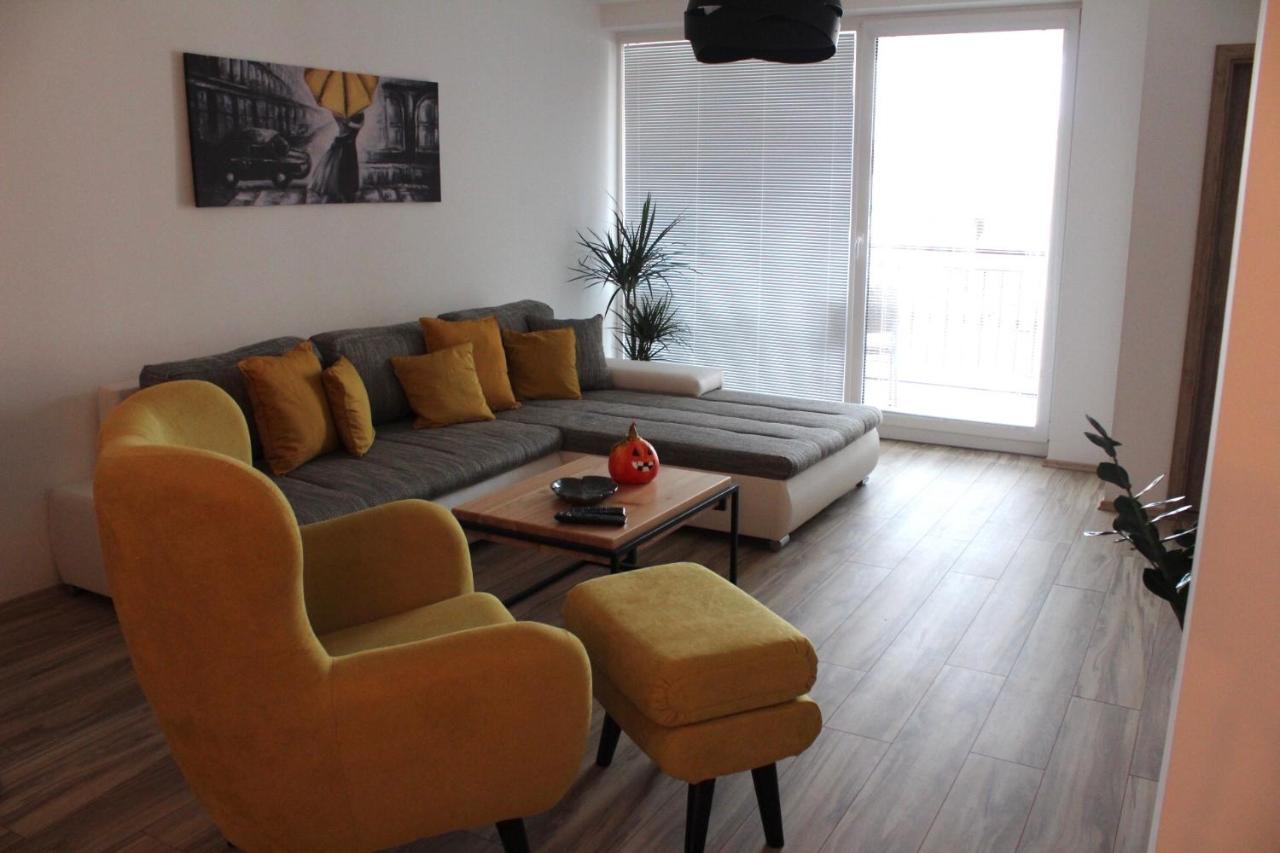 Apartment Anno Dunajská Streda Buitenkant foto