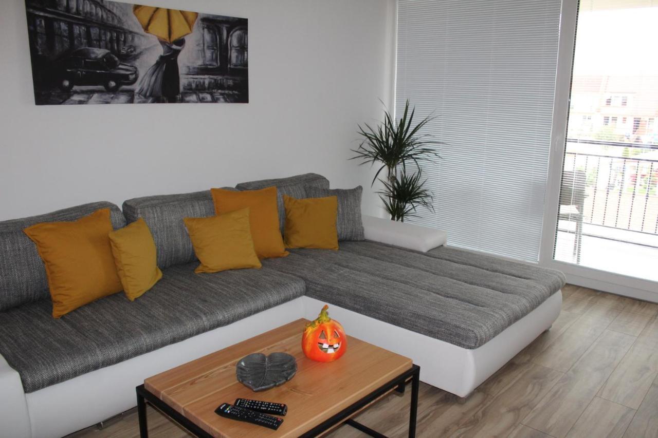 Apartment Anno Dunajská Streda Buitenkant foto